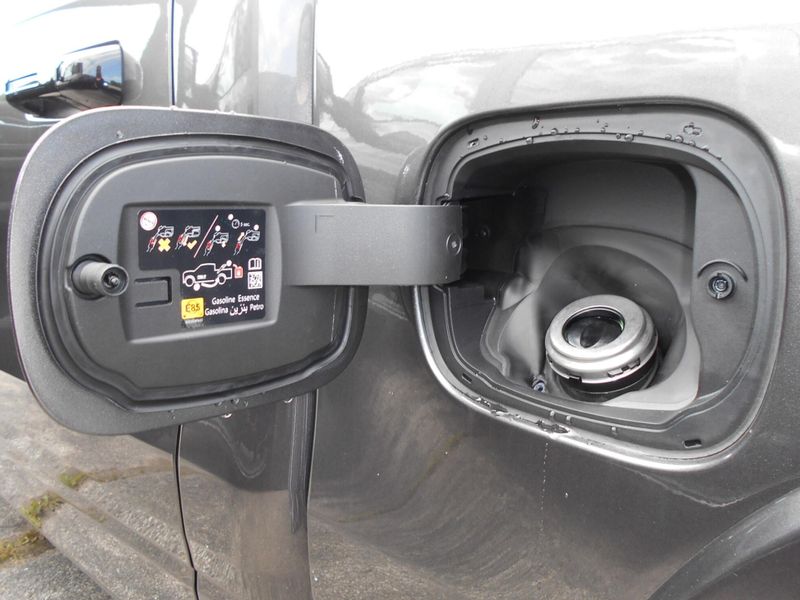 2025 RAM 1500 Big Horn Crew Cab 4x4 5
