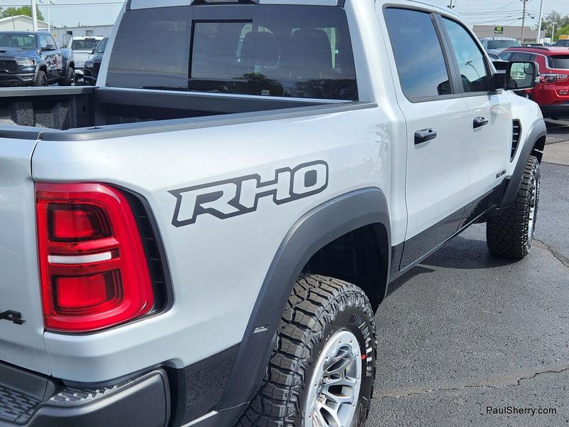 New 2026 RAM 1500 Rho Crew Cab 4x4 5'7' Box