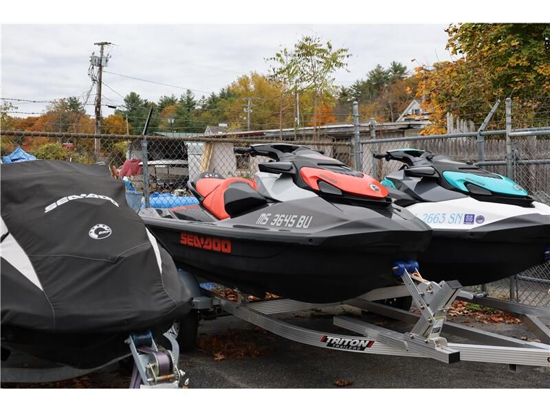 Used 2023 Yamaha VX DELUXE W&sol;AUDIO Image 1