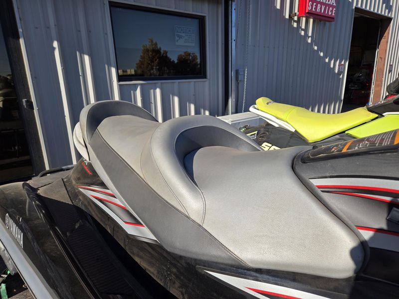 USED 2007 YAMAHA WAVERUNNER VX110 CRUISER Image 8