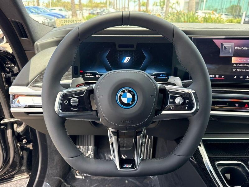 New 2026 BMW 7 Series 750e xDriveImage 19