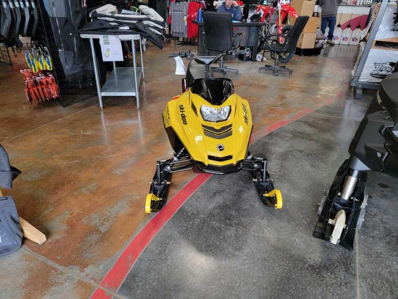 New 2025 Ski-Doo MXZ 
