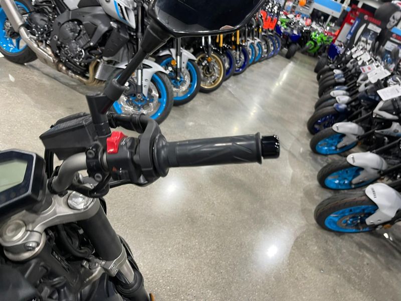 Used 2016 Yamaha FZ-07 Image 18