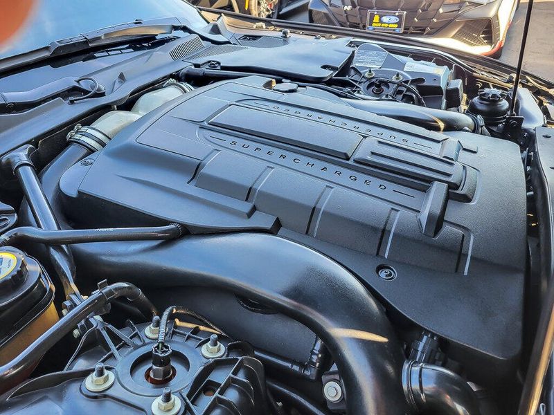 2007 Jaguar XK XKR photo 29