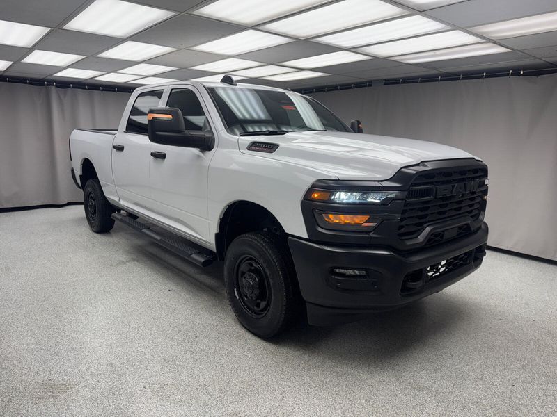 2025 RAM 2500 Tradesman Crew Cab 4x4 6