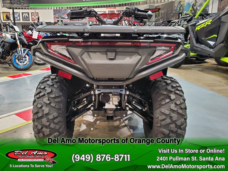 2024 CFMOTO CF600AU-3LA  in a VELOCITY GREY exterior color. Del Amo Motorsports of Orange County (949) 416-2102 delamomotorsports.com 