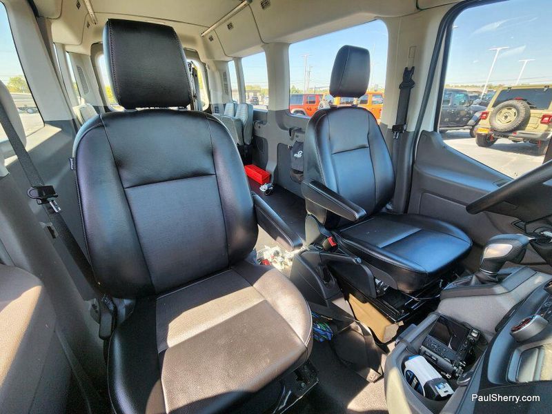 2020 Ford Transit photo 18