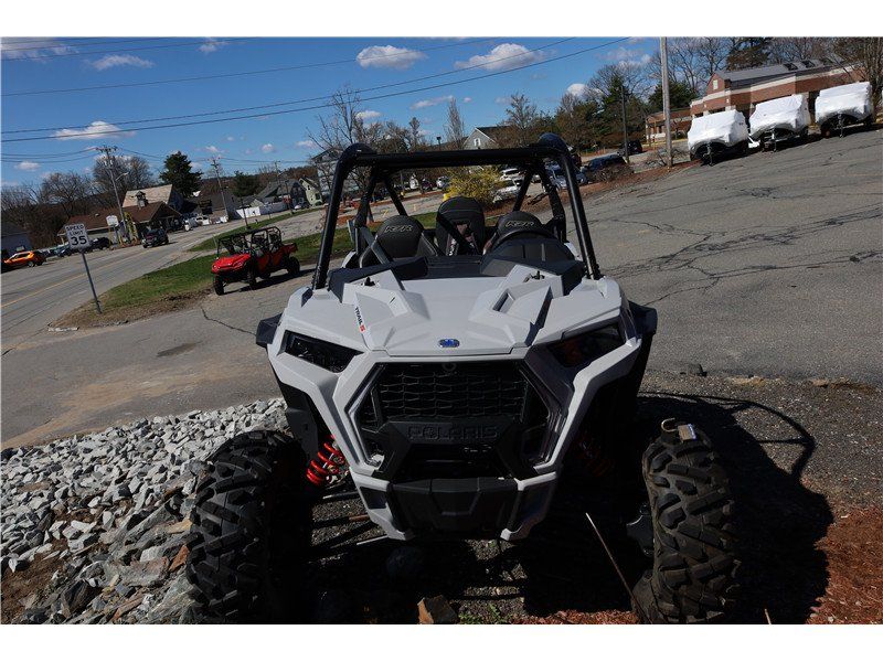 2023 Polaris RZR Trail S 1000 in a Gray exterior color. New England Powersports 978 338-8990 pixelmotiondemo.com 