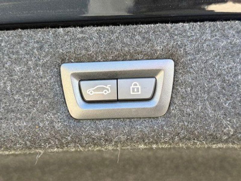 Used 2023 BMW 5 Series 530e iPerformanceImage 16