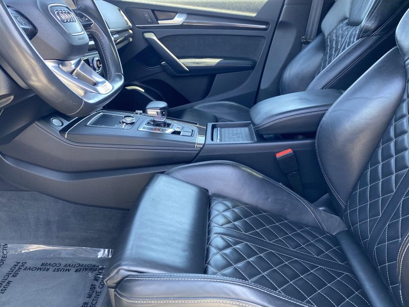 2020 Audi SQ5 3.0T Premium PlusImage 18