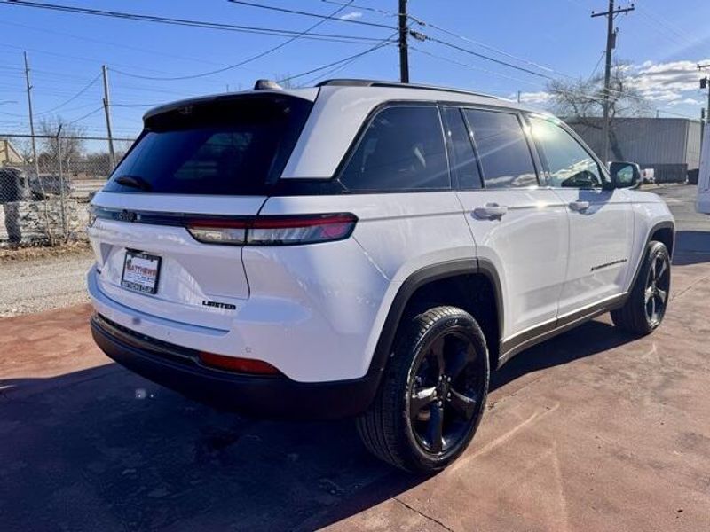 New 2025 Jeep Grand Cherokee Limited 4x4Image 5