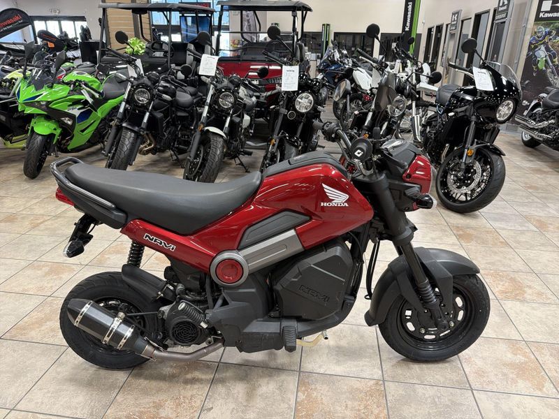Used 2025 Honda Navi Image 11