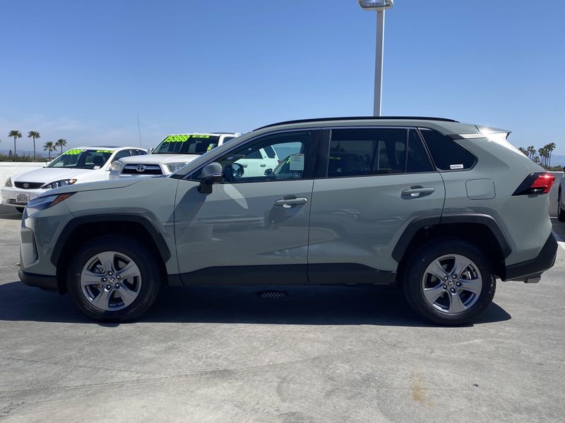 2023 Toyota RAV4 XLEImage 7