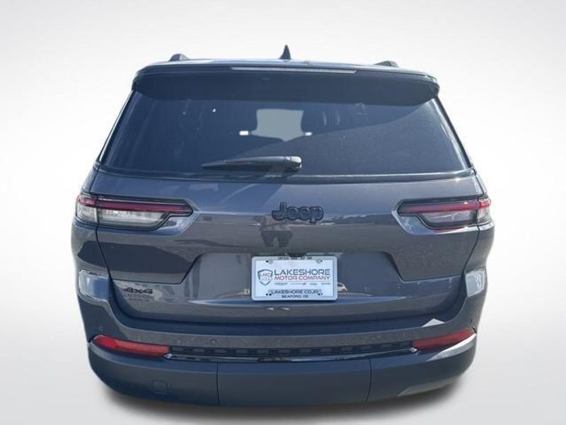 2025 Jeep Grand Cherokee L Altitude X 4x4