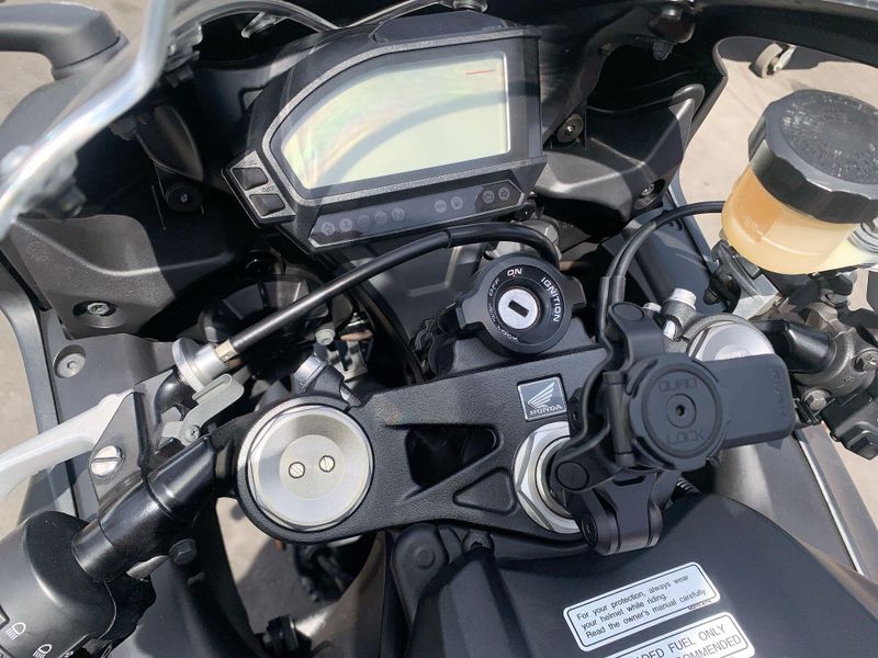 Used 2016 Honda CBR1000RR Image 21