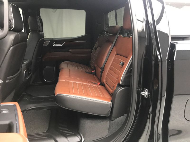2023 GMC Sierra 1500 Denali UltimateImage 15