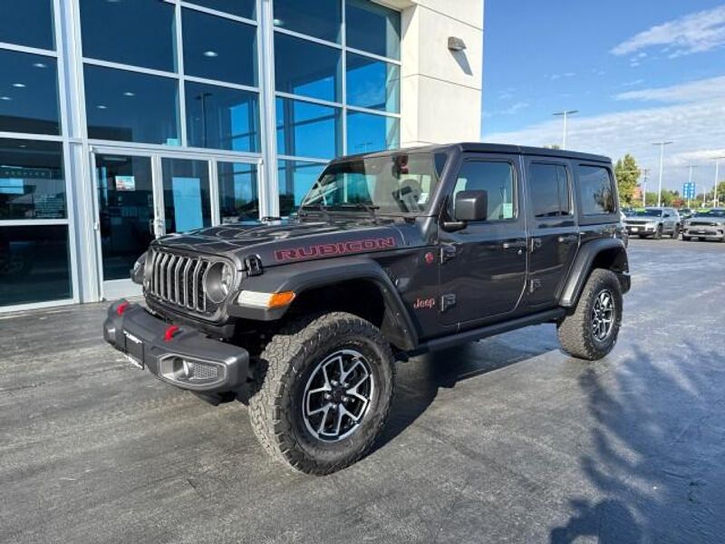 2024 Jeep Wrangler Rubicon photo 3