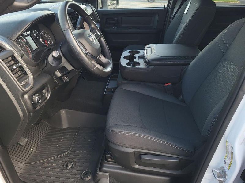2025 RAM 2500 Tradesman Crew Cab 4x4 6