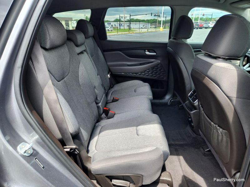 Used 2019 Hyundai Santa Fe SELImage 38