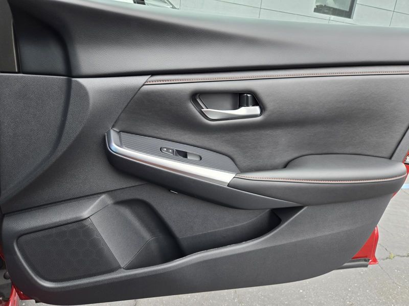 Used 2025 Nissan Sentra SR CVT