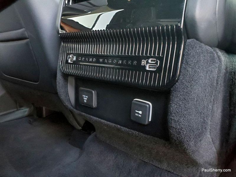 2024 Jeep Grand Wagoneer L Series III