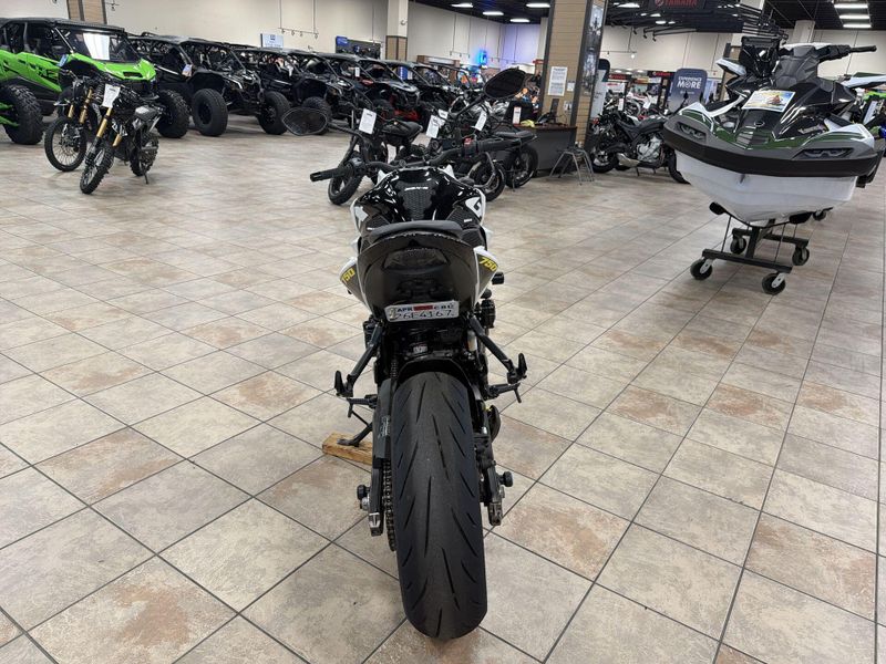 Used 2023 Suzuki GSX-S750 ABS Image 16