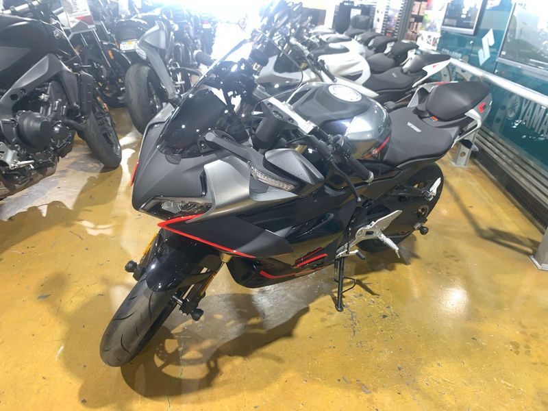 New 2025 CFMOTO 450SS Image 13
