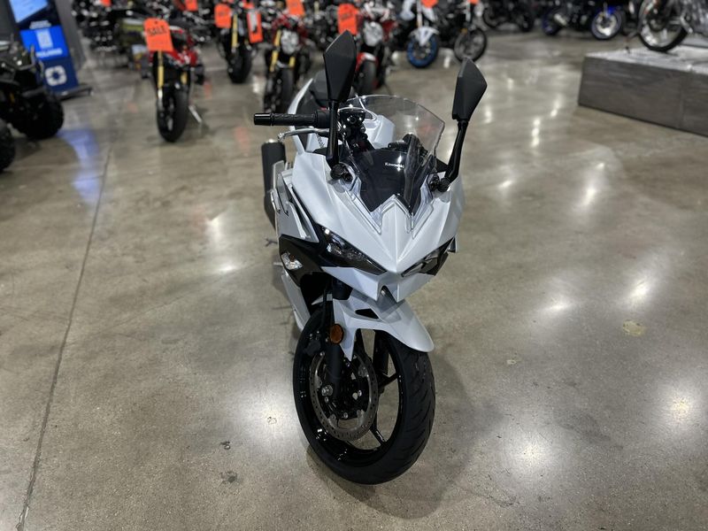 Used 2025 Kawasaki NINJA 500 ABS Image 7