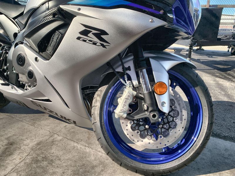 New 2026 Suzuki GSX-R600 Image 18