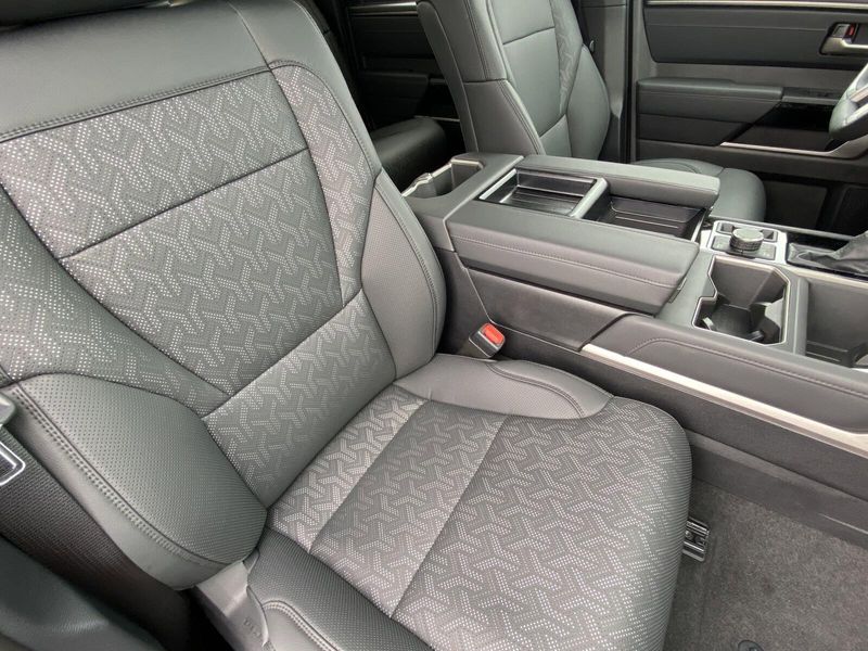 New 2025 Toyota Tundra Limited HybridImage 11