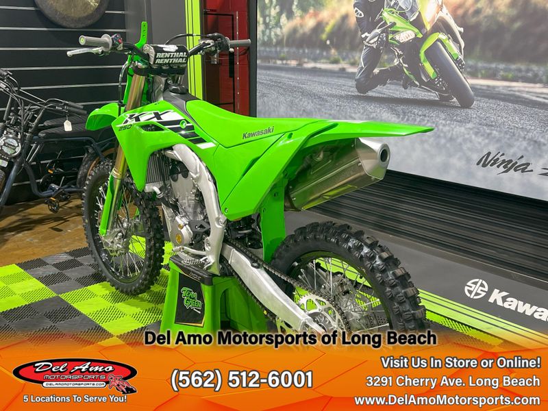 2025 Kawasaki KX 250Image 4