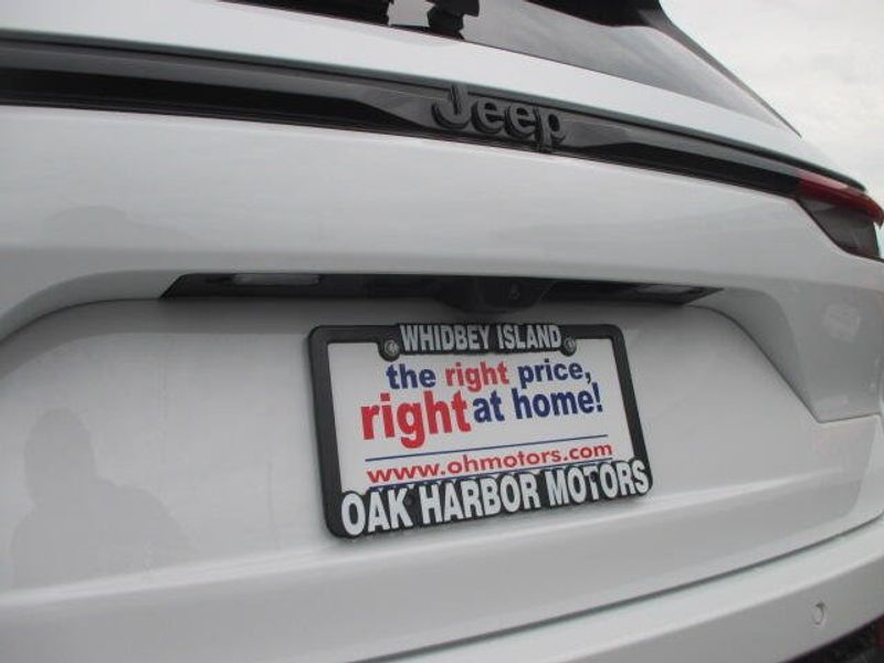 New 2026 Jeep Grand Cherokee Laredo Altitude 4x4Image 10