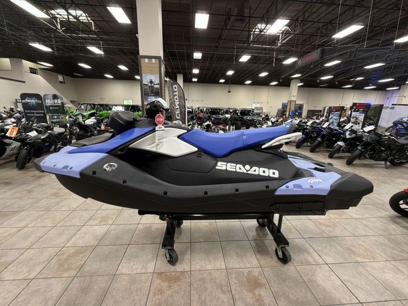 New 2025 Sea Doo SPARK FOR 3 90 CONVENIENCE PACKAGE (SOUND SYSTEM) Image 14