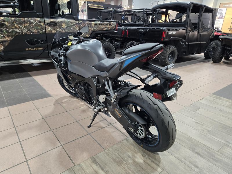 NEW 2025 KAWASAKI NINJA ZX6R NINJA ZX6R BASE Image 5