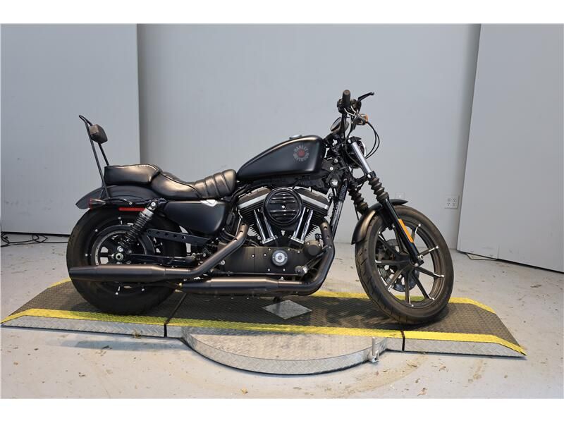 Used 2020 Harley-Davidson XL883N Image 2