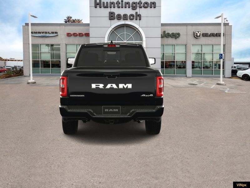 2025 RAM 1500 Big Horn Crew Cab 4x4Image 6