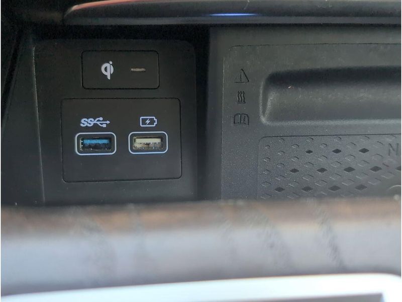 Used 2024 Genesis GV80 2.5T (A8)Image 17