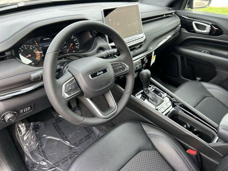 New 2026 Jeep Compass Latitude Altitude 4x4Image 15