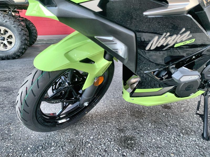 New 2026 Kawasaki NINJA 500 SE ABS Image 11