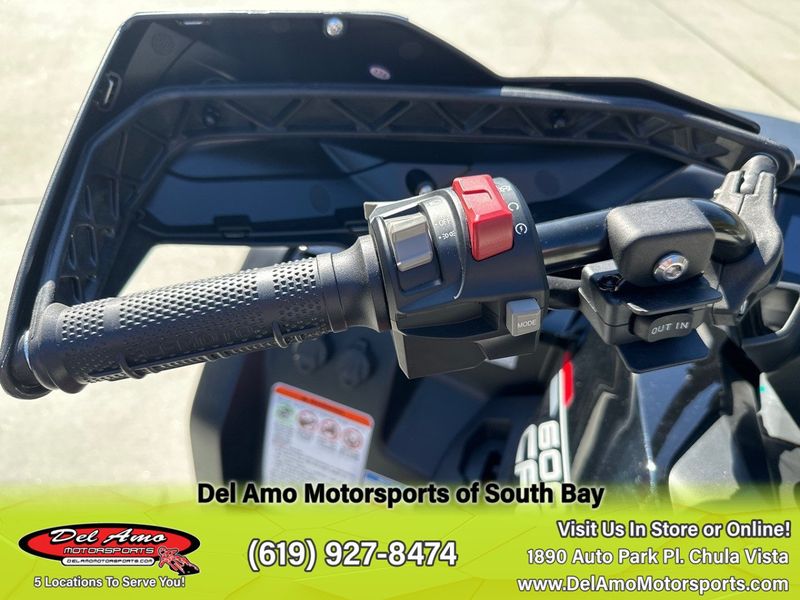 2024 CFMOTO CF600AU-3LA  in a NEBULA BLACK exterior color. Del Amo Motorsports of South Bay (619) 547-1937 delamomotorsports.com 