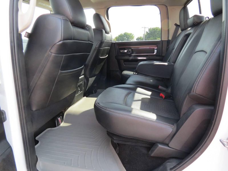 Used 2015 RAM 1500 Laramie 4x4 4dr Crew Cab 5.5 ft. SB PickupImage 31