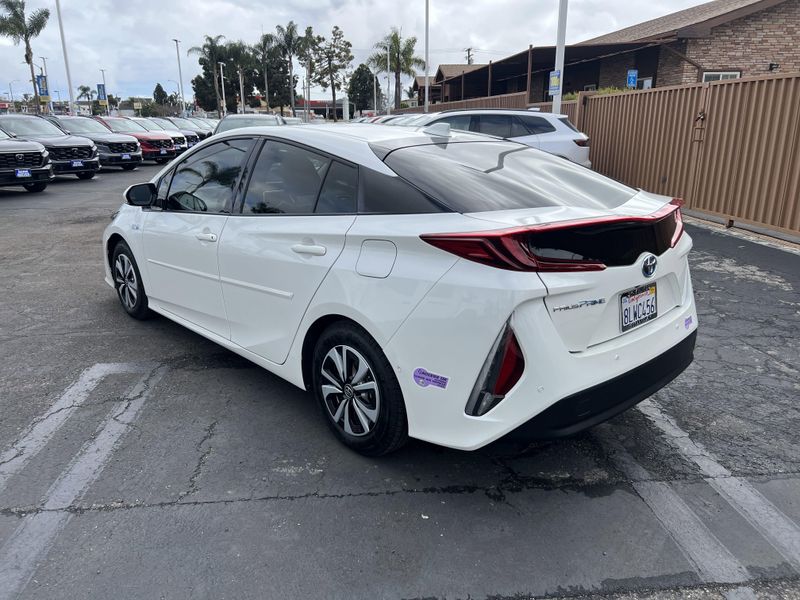 2019 Toyota Prius Prime PlusImage 2