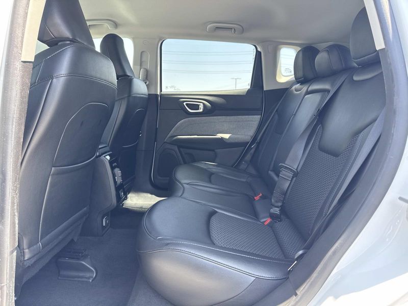 Used 2022 Jeep Compass Latitude