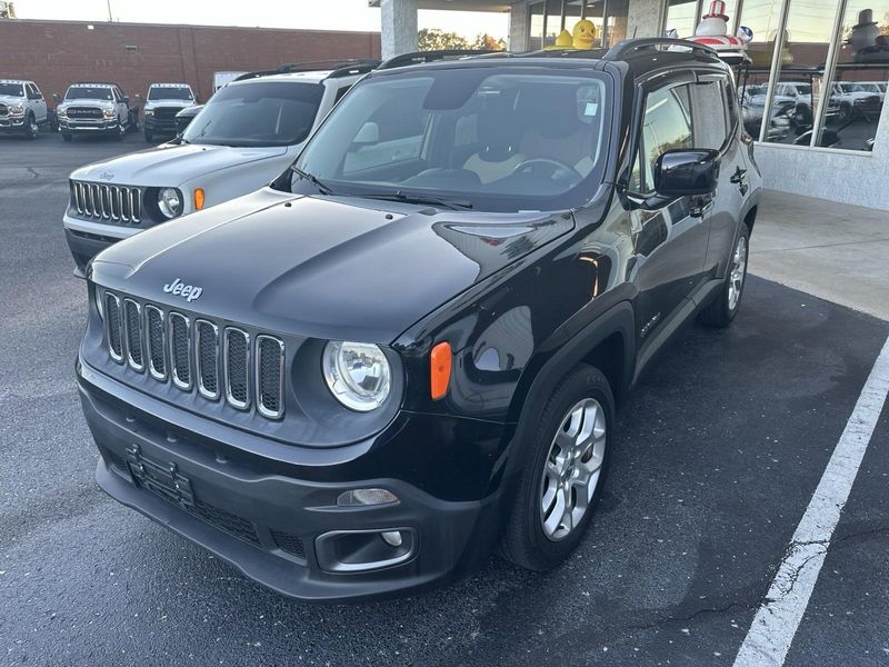 2015 Jeep Renegade LatitudeImage 1