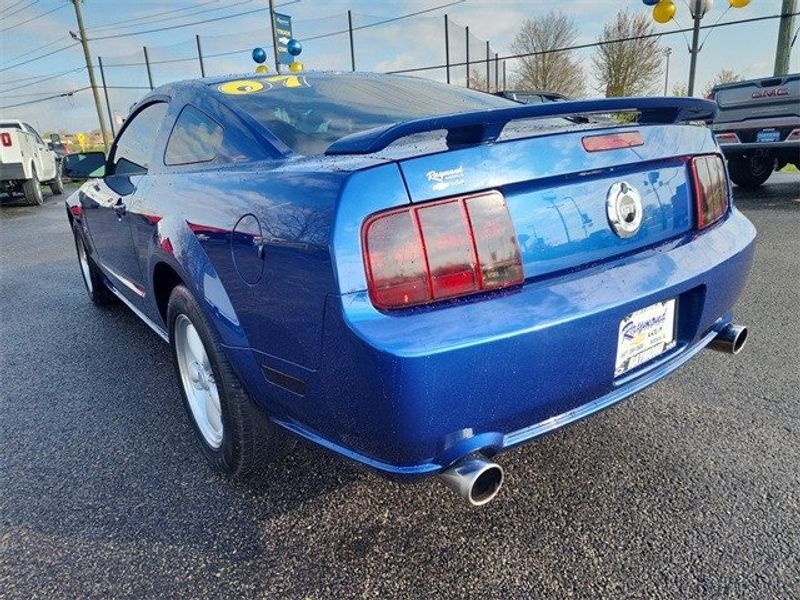 2007 Ford Mustang GT PremiumImage 3