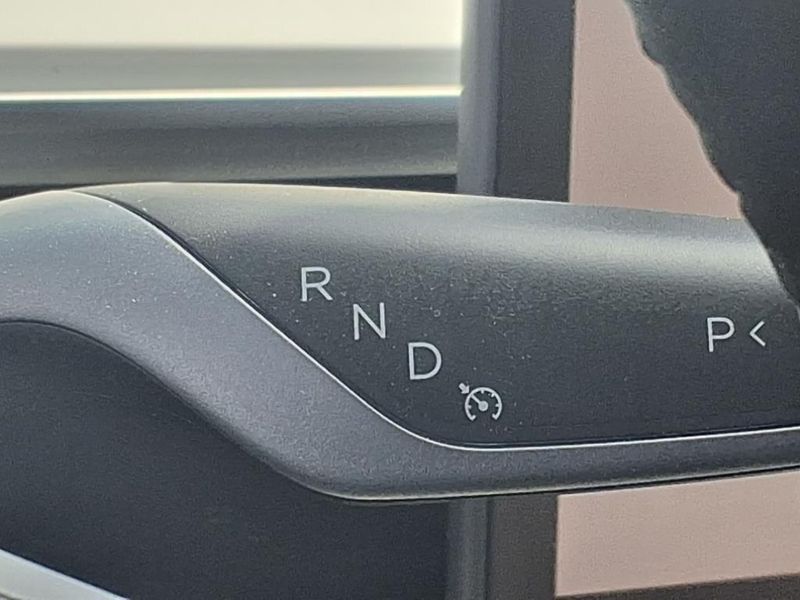 2023 Tesla Model Y Long RangeImage 21