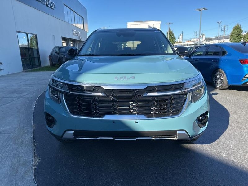 2026 Kia Seltos S photo 3