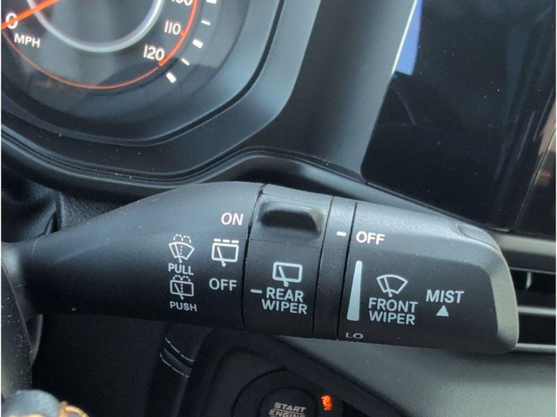 Used 2025 Jeep Wrangler SaharaImage 25