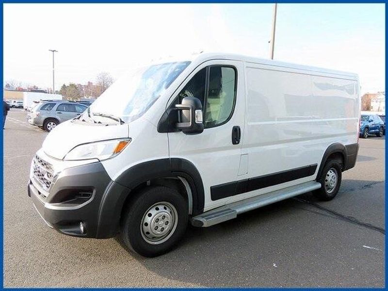 2023 RAM ProMaster 2500 BaseImage 1