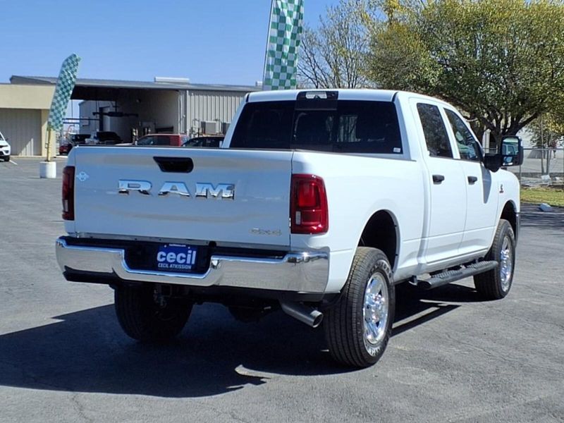 2025 Ram 2500 Tradesman photo 5
